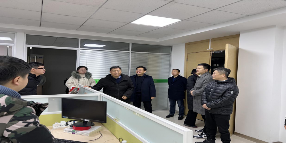 節后第一天 拜年鼓干勁 ——綠葉集團經營班子領導看望慰問廣大員工