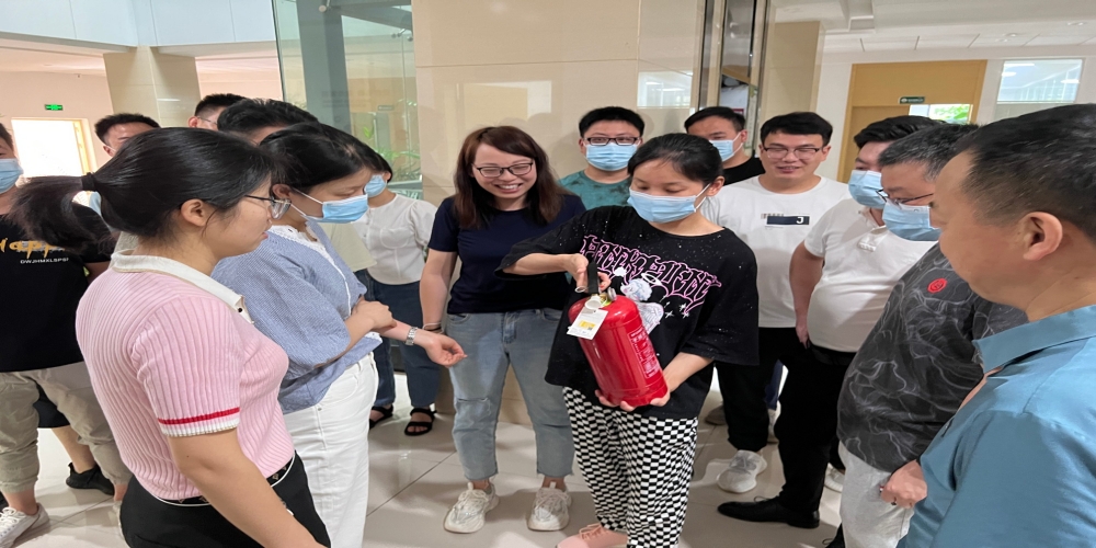 綠葉集團(tuán)開展消防知識培訓(xùn)及應(yīng)急演練