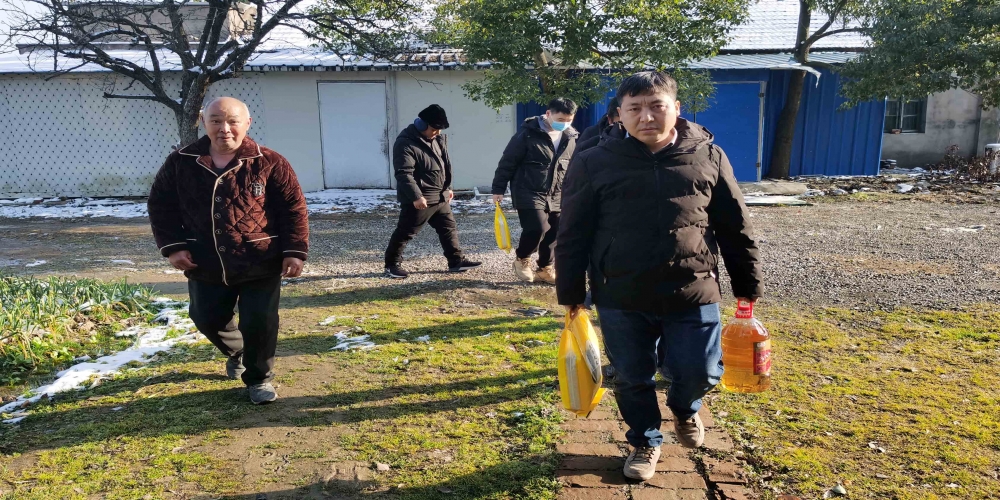 春節慰問行 情暖老人心